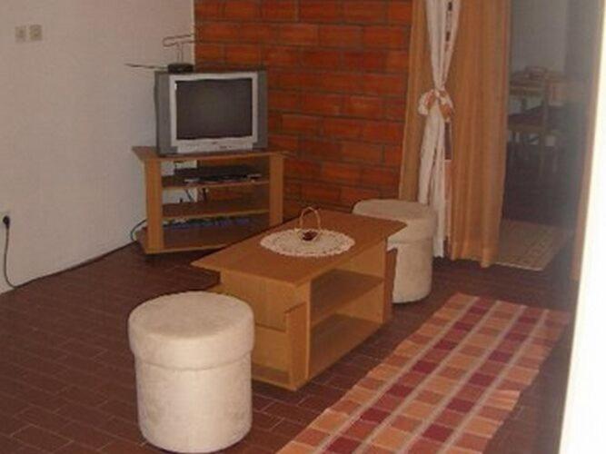 Apartment Dario - One Bedroom Apartment With Terrace And Sea View Груда Экстерьер фото