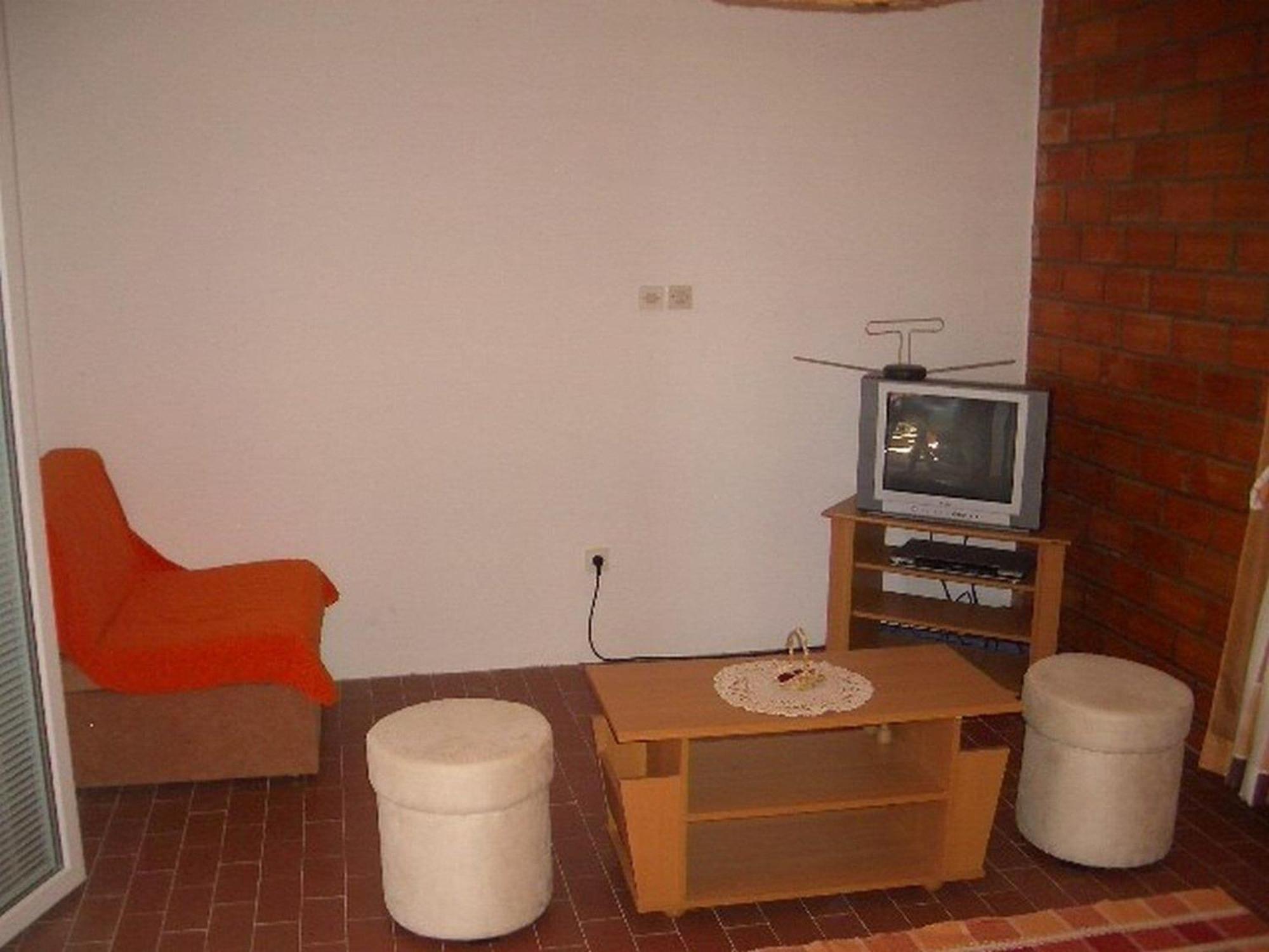 Apartment Dario - One Bedroom Apartment With Terrace And Sea View Груда Экстерьер фото